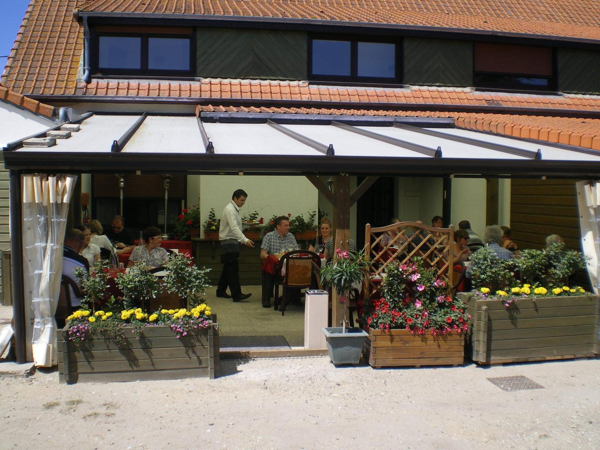 Logis Auberge De La Dune - Hotel & Restaurant Le Crotoy Exterior photo